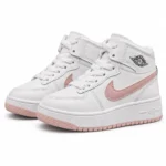 كوتشي b7070 airjordan اطفالى بينك بخلفية بيضاء — الزوج