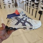 ASICS Mirror اوف وايت كحلى شبابي