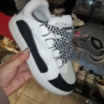 كوتشي لانفيل أطفالي (Lanvin) أبيض في أسود - شوز أطفالي مريح وعصري