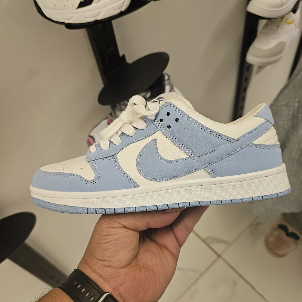 webp_308_20260203_155904_192.webp nike sp ابيض لبني حريمي - الصورة 1