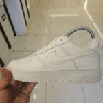 ايرفورس حريمي ابيض