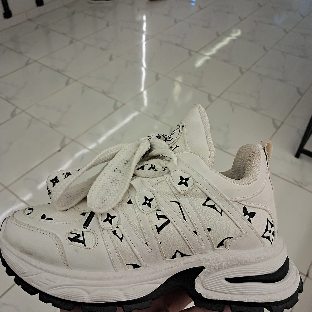 webp_350_20260203_154521_228.webp LV-0A-1114 أبيض - الصورة 1