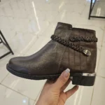 بوت جلد بني