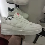 ايرفورس رجالي ابيض * احمر