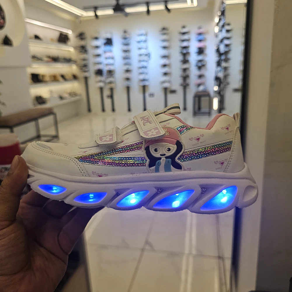 webp_487_20260203_195324_684.webp ce05 بناتى نور بينك - الصورة 1