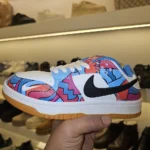 Aj49 ايرفورس حريمي بينك احمر