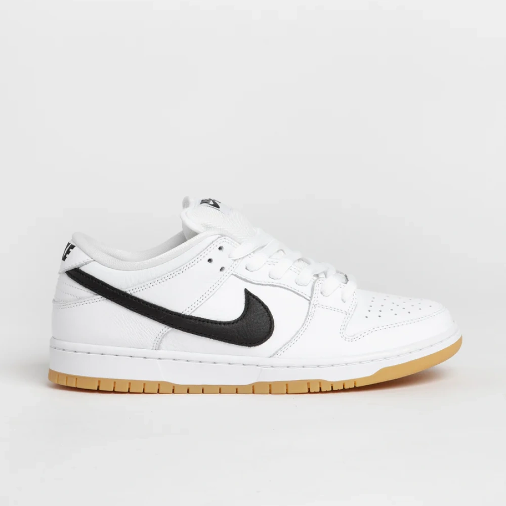 0307-nike-sp-slot-1-ff829fe4b2 nike sp ابيض اسود حريمي - الصورة 1