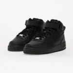 ⁦N10 Nike حريمي بوت اسود⁩ - الصورة ⁦2⁩