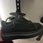 P-1 الكساندر ماكوين رجالي اسود