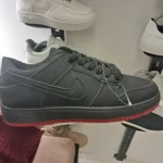 كوتشي نايكي إير فورس (Nike Air Force 500) رجالي أسود أحمر - حذاء كاجوال بمصر | مستر كوتشي