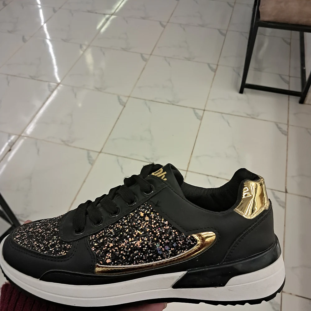 webp_302_20260203_155844_176 GW001 اسود - الصورة 1