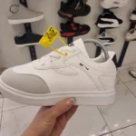 كريستن ديور 19771 أبيض* أسود