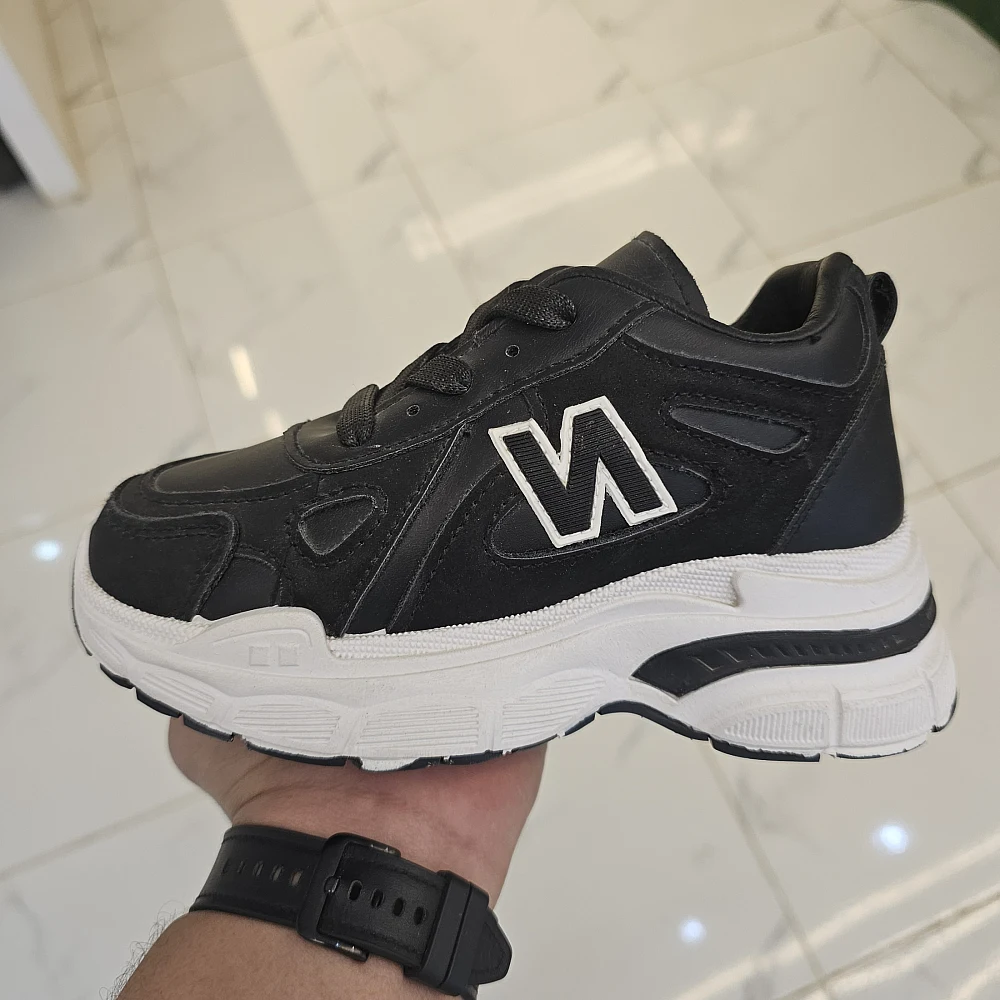 webp_45_20260203_184215_581-1 17507 نيو بالانس أسود - الصورة 1