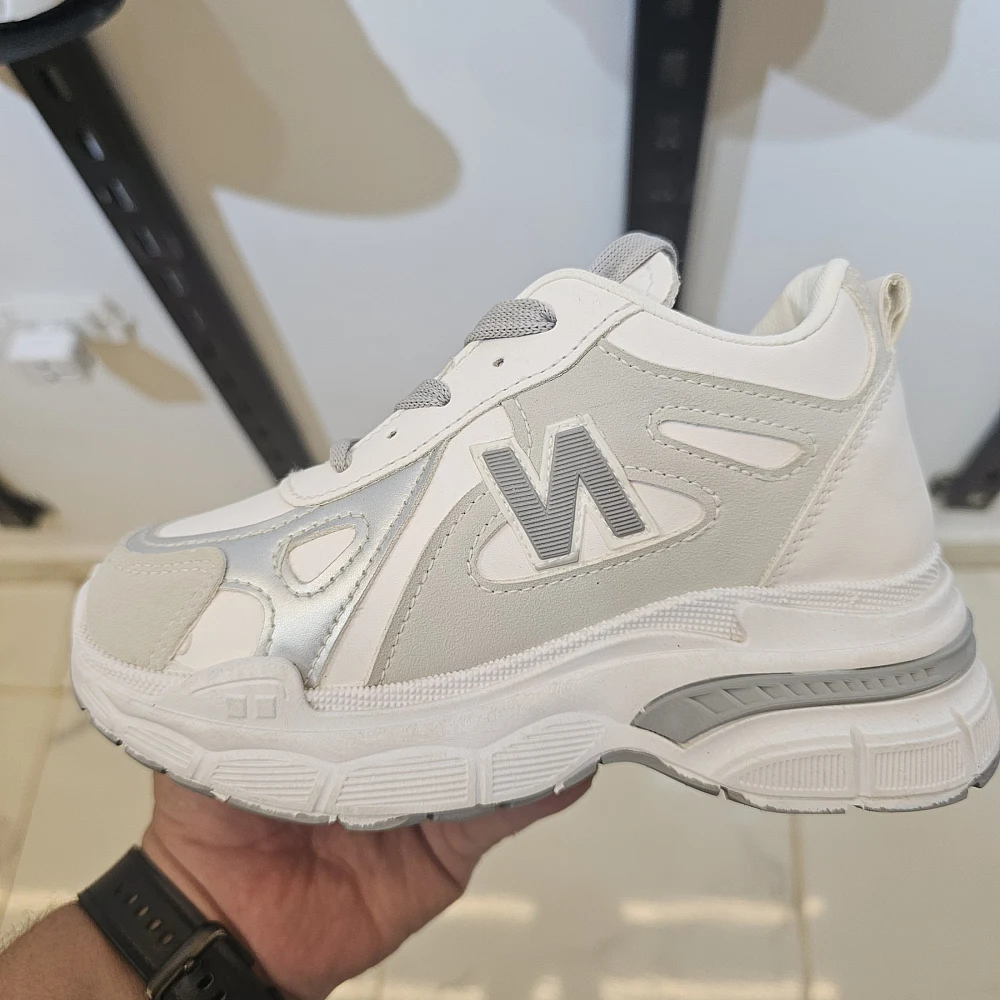 webp_46_20260203_183945_505-1 17507 نيو بالانس جراي - الصورة 1