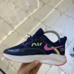 nike zoom حريمي اسود بينك — صورة المنتج