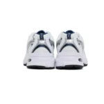 New balance mirror ابيض كحلي — Product photo